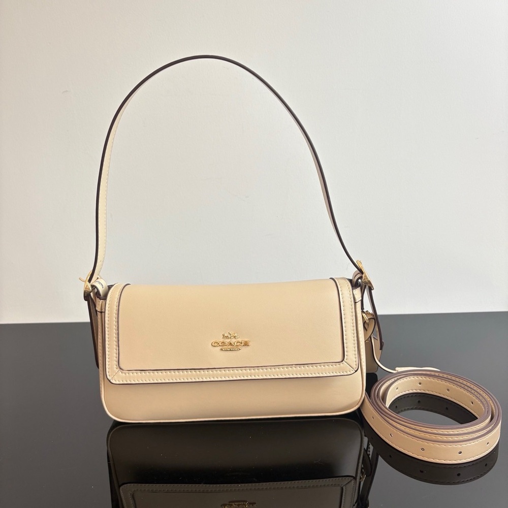 Coach Beige Leather Shoulder Bag